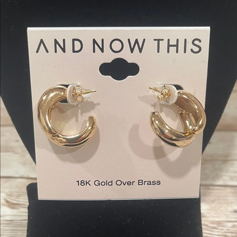 And Now This Gold Hoop Earrings - Picture 1 of 3